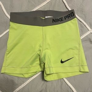 NIKE PROS